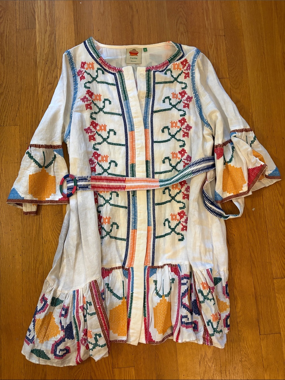 FARM Rio White Embroidered Floral Tunic Dress with Multicolor Belt